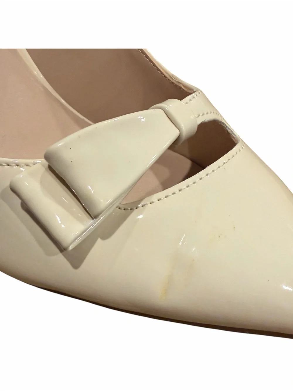 Bandolino chic pointed
